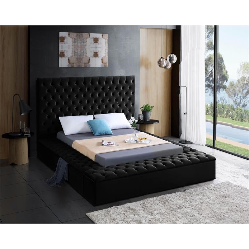 Meridian Furniture Bliss Solid Wood Tufted Velvet Queen Bed in Black