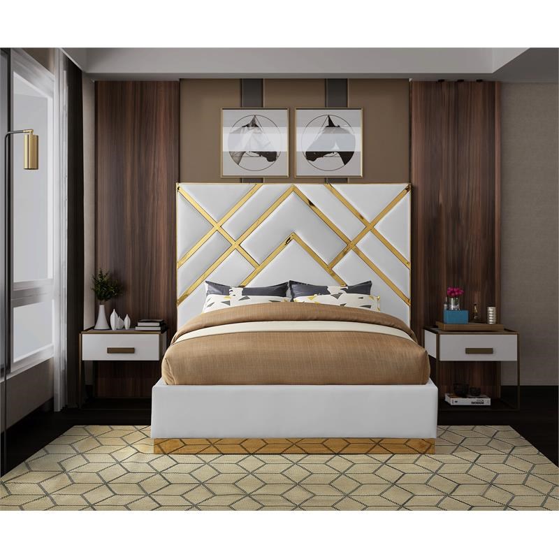 Meridian Furniture Vector  White Faux Leather Queen Bed