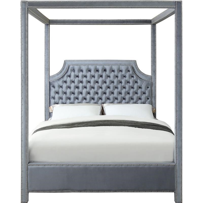 Meridian Furniture Rowan Tufted Velvet Queen Bed in Gray