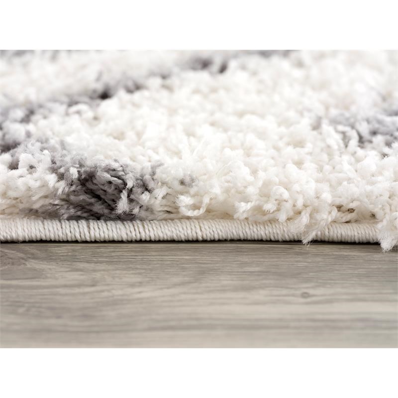 L'Baiet Miranda White Shag 4' x 6' Fabric Area Rug | Homesquare