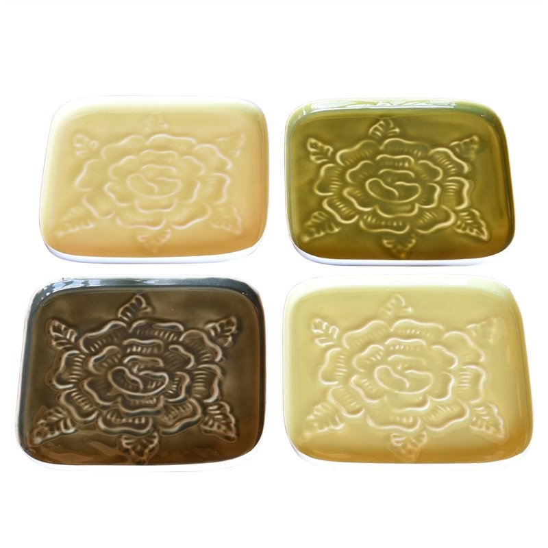 Metal Coaster with Embossed Rose Pattern with set of 4 in Green