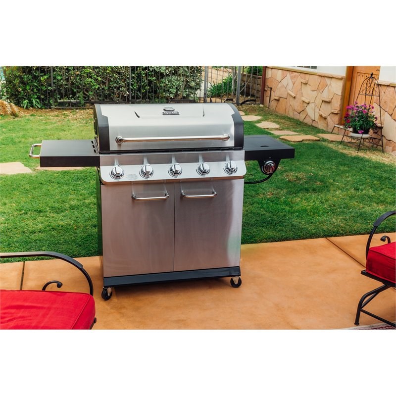 Dyna-Glo 5-burner Stainless Steel Premier Propane Gas Grill in Silver Finish