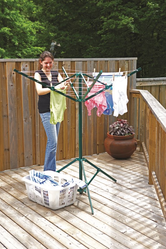 Greenway Transitional Aluminum Portable Outdoor Rotary Clothesline in Green