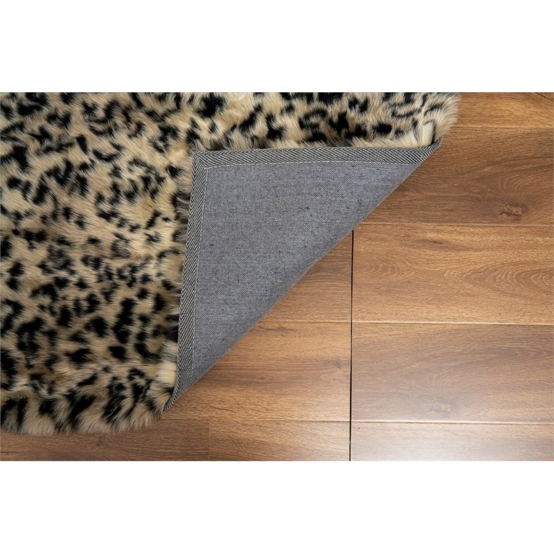 MDA Home Luxury Abstract Brown Leopard Print Polyester Area Rug - 6' x 9'
