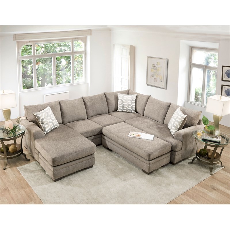 Franklin 2-Piece Sectional with Accent Pillows in Cream
