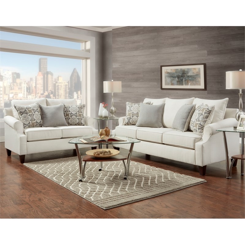 Havenwood Sofa with Accent Pillows in Cream