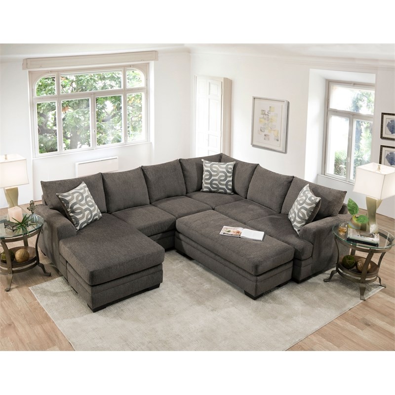 Franklin 2-Piece Sectional with Accent Pillows in Gray