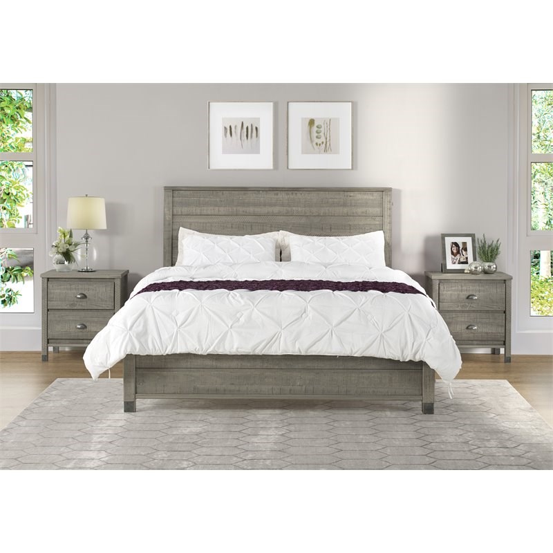 Camaflexi Baja Solid Wood Queen Platform Bed in Driftwood Gray | Homesquare