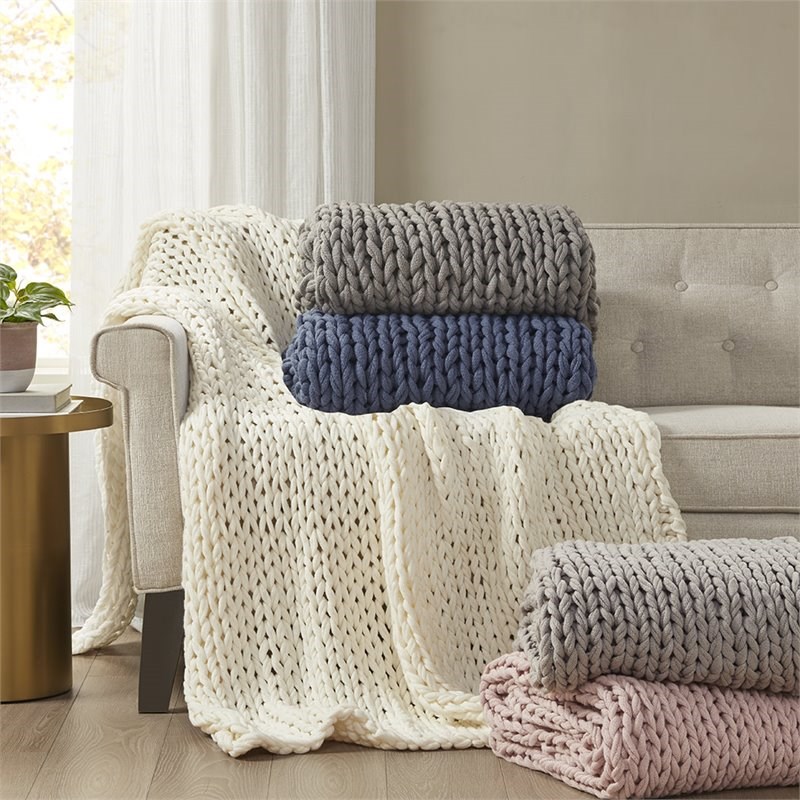 Madison Park Farmhouse Acrylic Fabric Chunky Double Knit Throw in Ivory