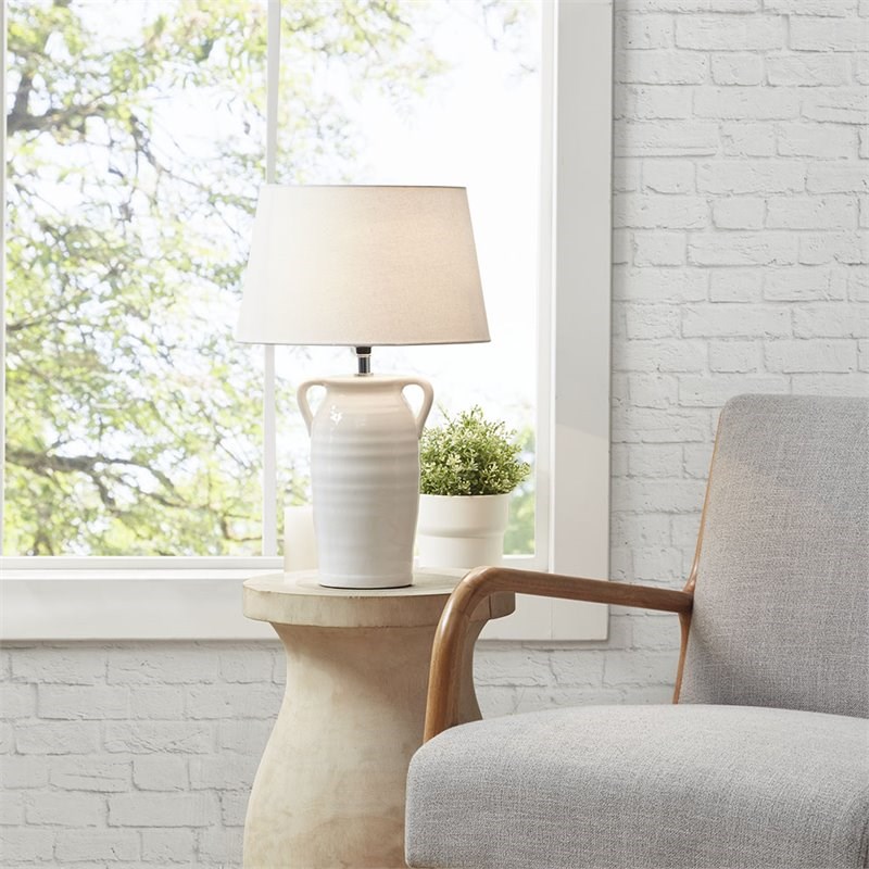 INK+IVY Everly Modern Ceramic and Fabric Table Lamp in White Finish