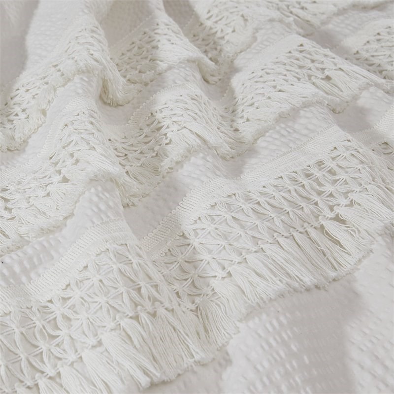 Madison Park Amaya Cotton Seersucker with Tassels Comforter Set in Ivory