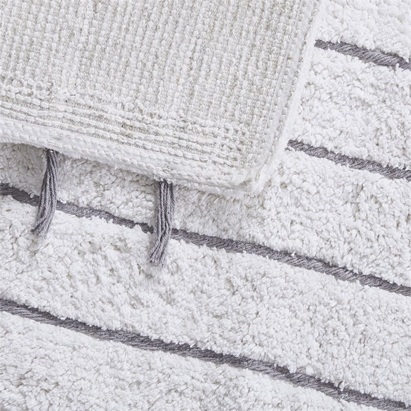 INK+IVY Arbor 100 Percent Cotton Pile Tufted Bath Rug in Gray/Ivory