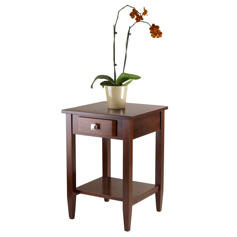 Winsome Richmond End Table in Antique Walnut