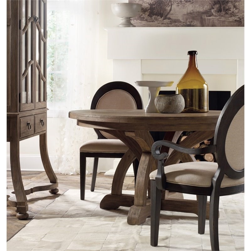 Round Extendable Dining Table 4-6 Cup / Croft Collection Iona 4-6