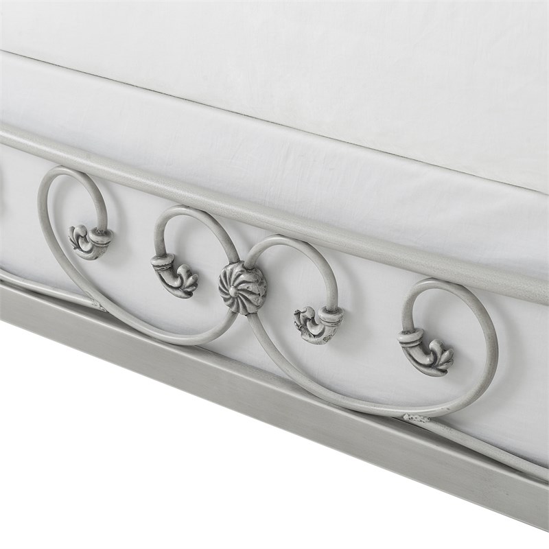 Hillsdale Furniture Mercer Metal Queen Sleigh Bed Brushed White